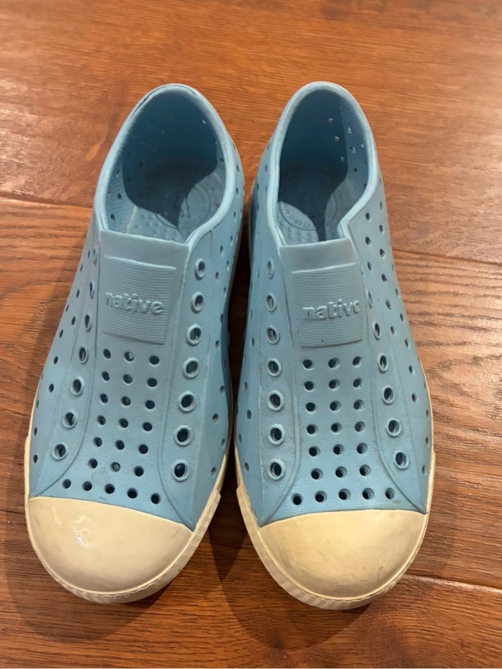 Native kids shoes size 1